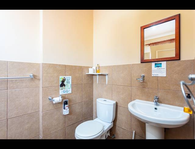 1,600M² GUESTHOUSE FOR SALE IN PANORAMA